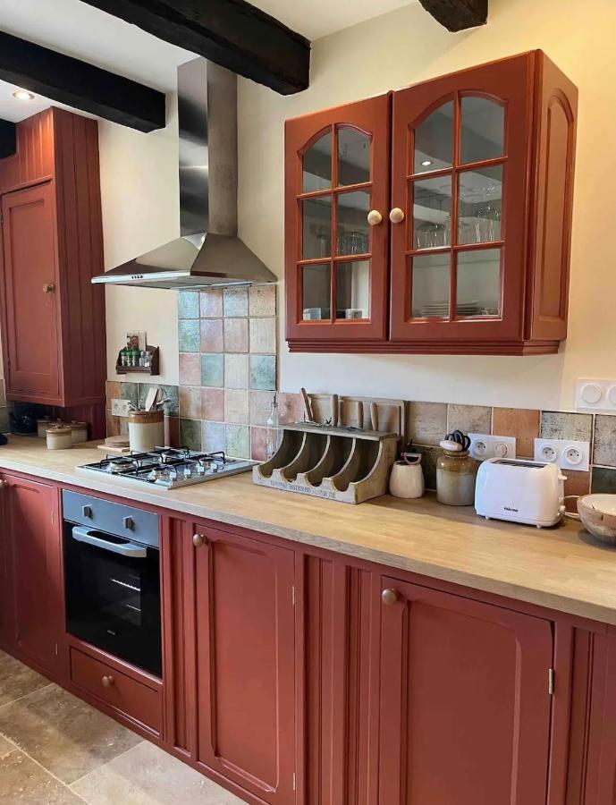 Joli Gite Pour 5 Personnes : Chez Cherrie Saint-Julien-de-Lampon Exterior foto